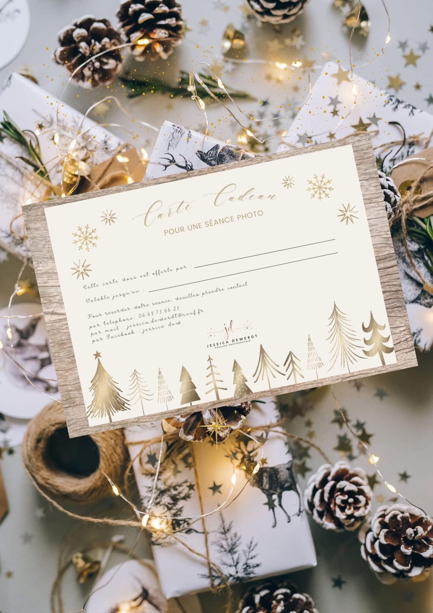Carte-cadeau sur fond en bois
